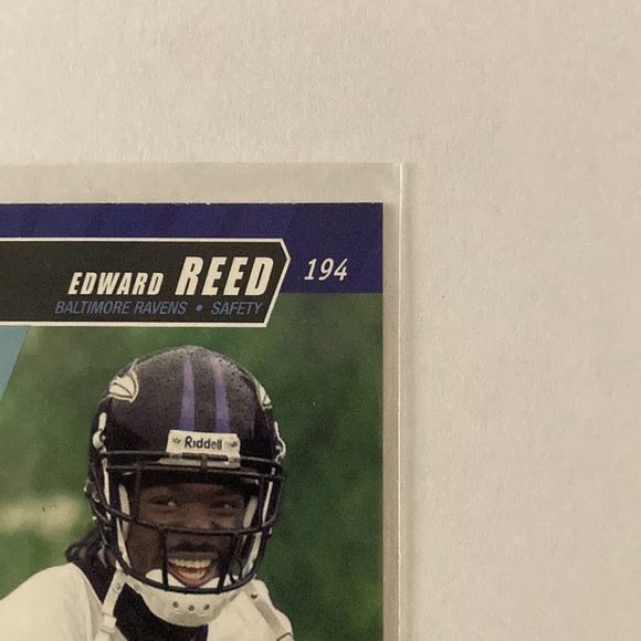 Ed Reed Rookie Card - Picture 4 of 6